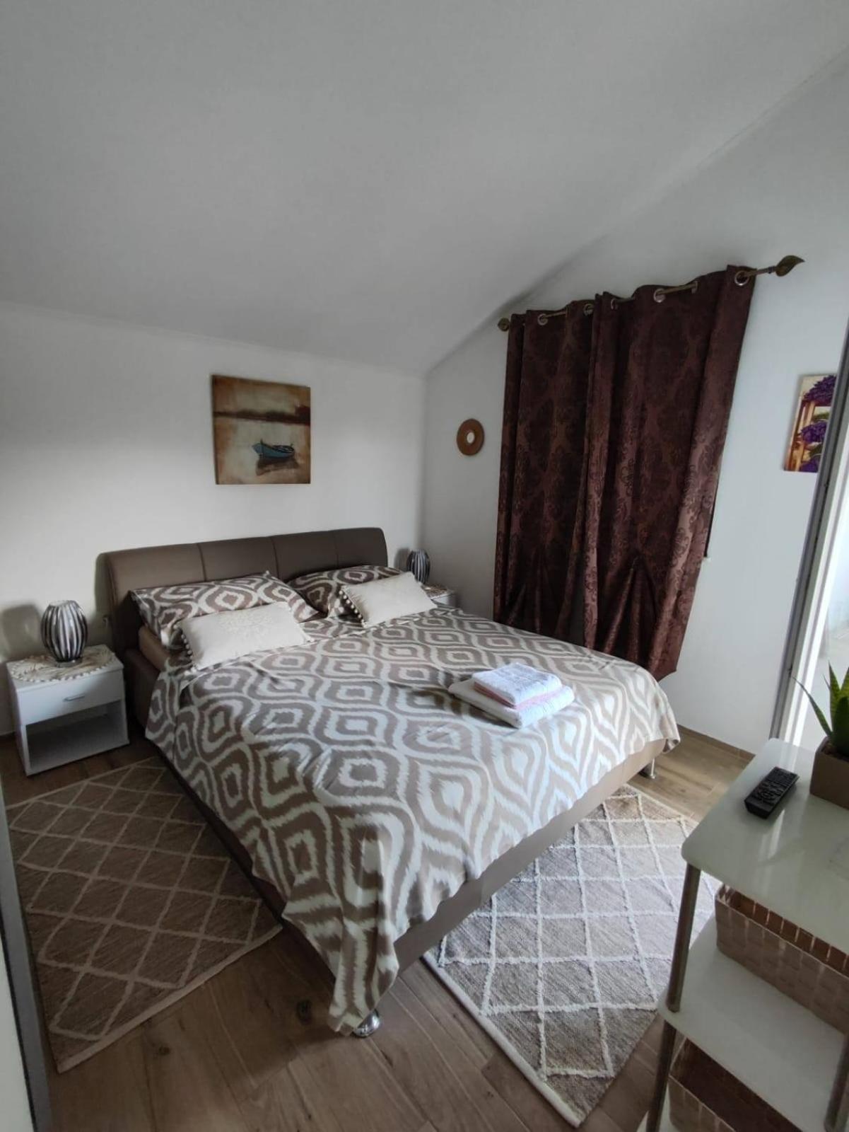 Apartments With A Parking Space Kraj, Pasman - 8213 Ткон Екстериор снимка